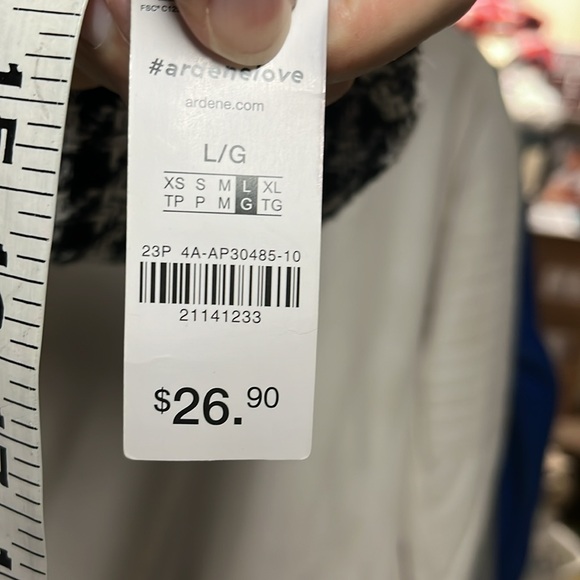 NWT Ardene Halter top black white patterned size large - Picture 6 of 6